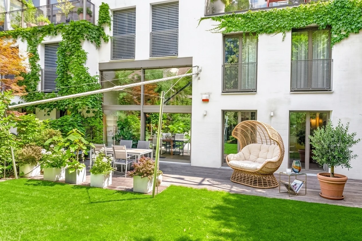Hausansicht/Garten – Terrasse Hausansicht/Garten - Terrasse