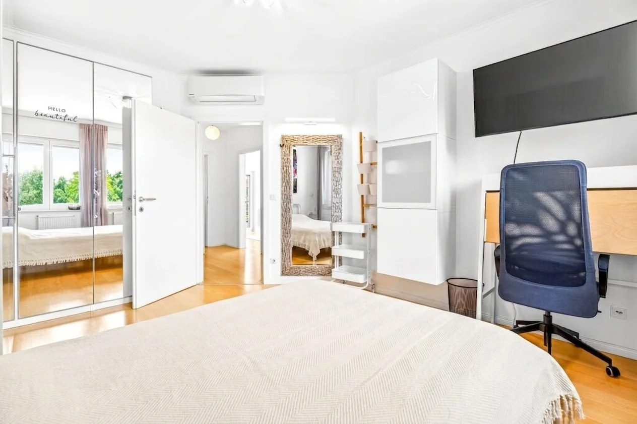 1. Stock Zimmer 1 1. Stock Zimmer 1