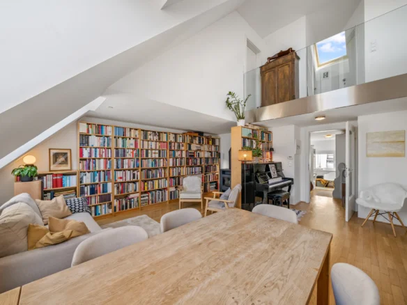 Wohnzimmer/Galerie